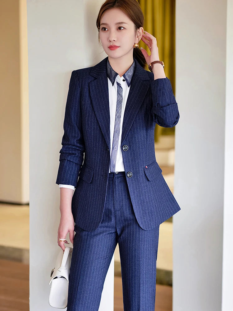 طقم بدلة رسمية نسائية مخططة باللون الأزرق والأسود مكون من قطعتين، مناسب للعمل في الخريف والشتاء، سترة وبنطلون