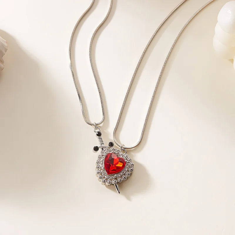 Vintage Metal Heart Sword Pendant Couple Necklace for Women Gothic Black Crystal Clavicle Chain Necklace Jewelry Accessories