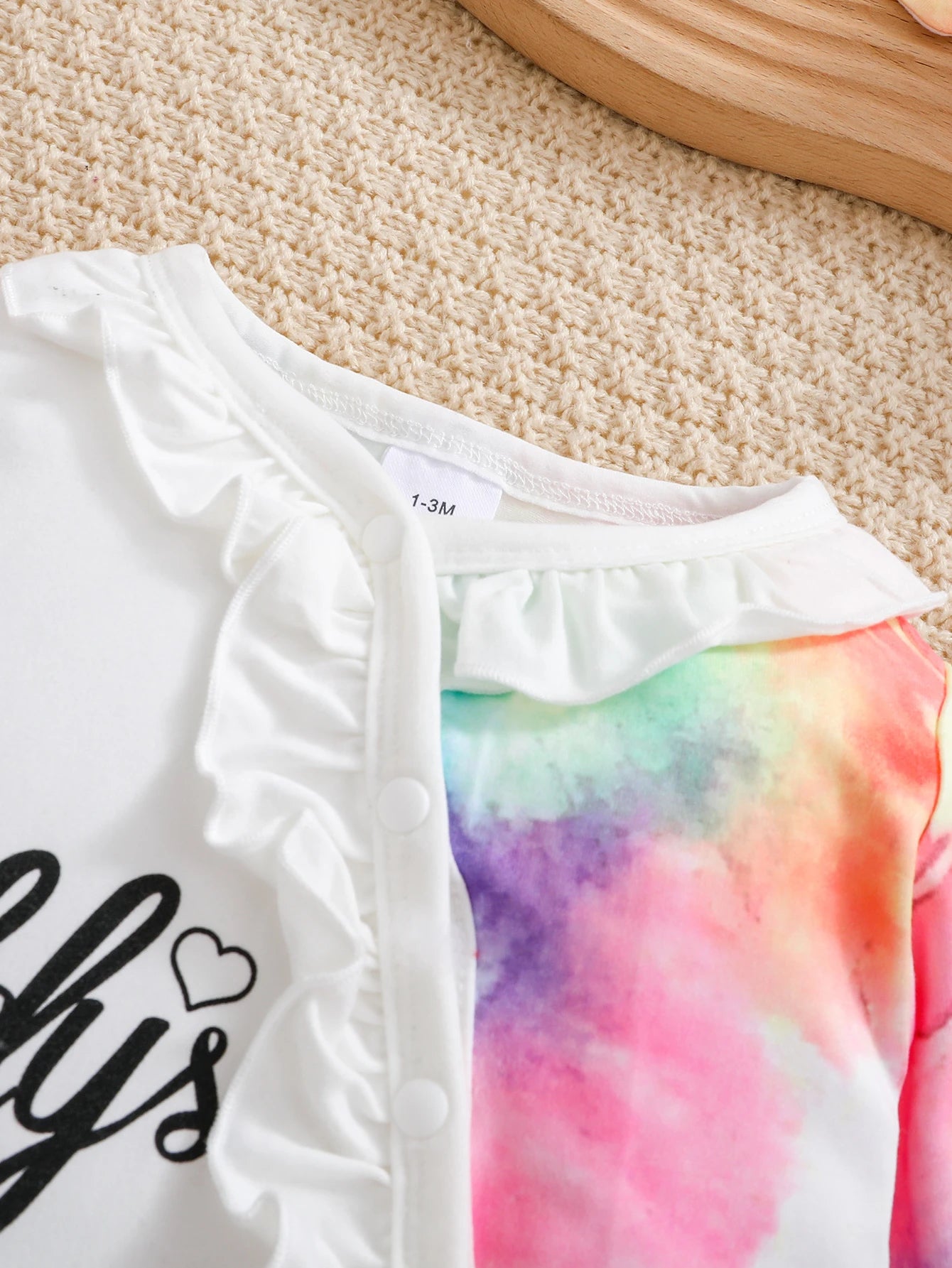 Newborn Girl Tie - Dye Romper Outfit: "Daddy's Little Girl" Print with Headwrap & Hat