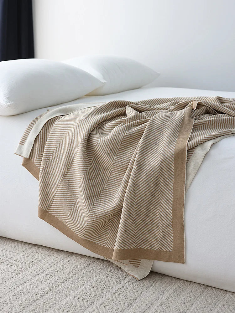 Nordic Ins Style Knitted Blanket Casual Sofa Cover Blanket Plane Office Nap Camping Leisure Soft Shawl Blanket Small Bed Cover