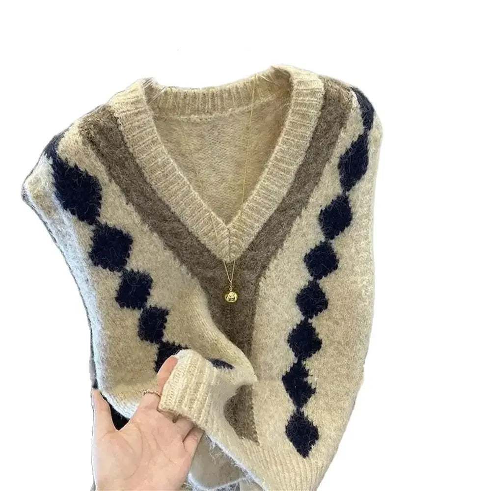 Contrasting V-neck Rimpice Knitted Vest Women's Autumn Winter 2023 New Design Sense Lazy Style Layering Sweater