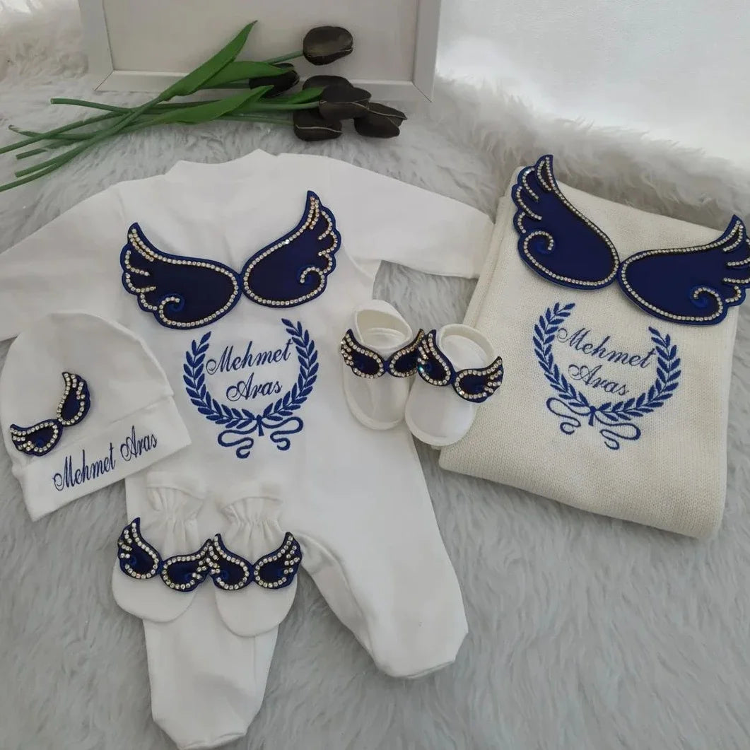 Dollbling 5pcs Wings Outfits Any Name Personalized Sweetwood Embroidery Gift Set Baby Pajamas Hat Welcome Home Ceremonial dress
