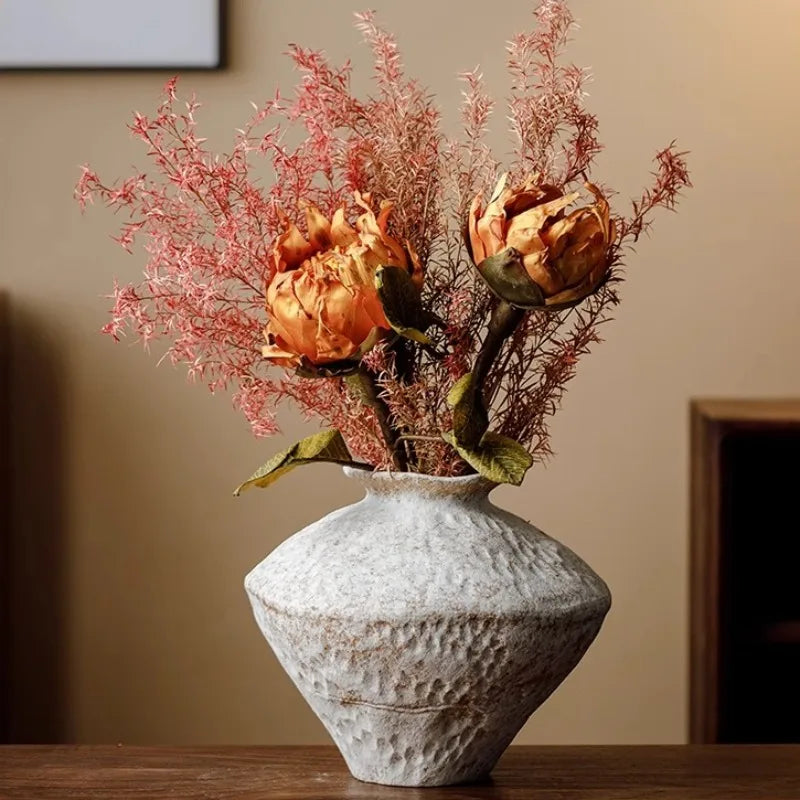 Ceramics Vintage Living Room Vases Retro Classic Simple Art Bedroom Tabletop Vase Creative Design Modern Home Decoration