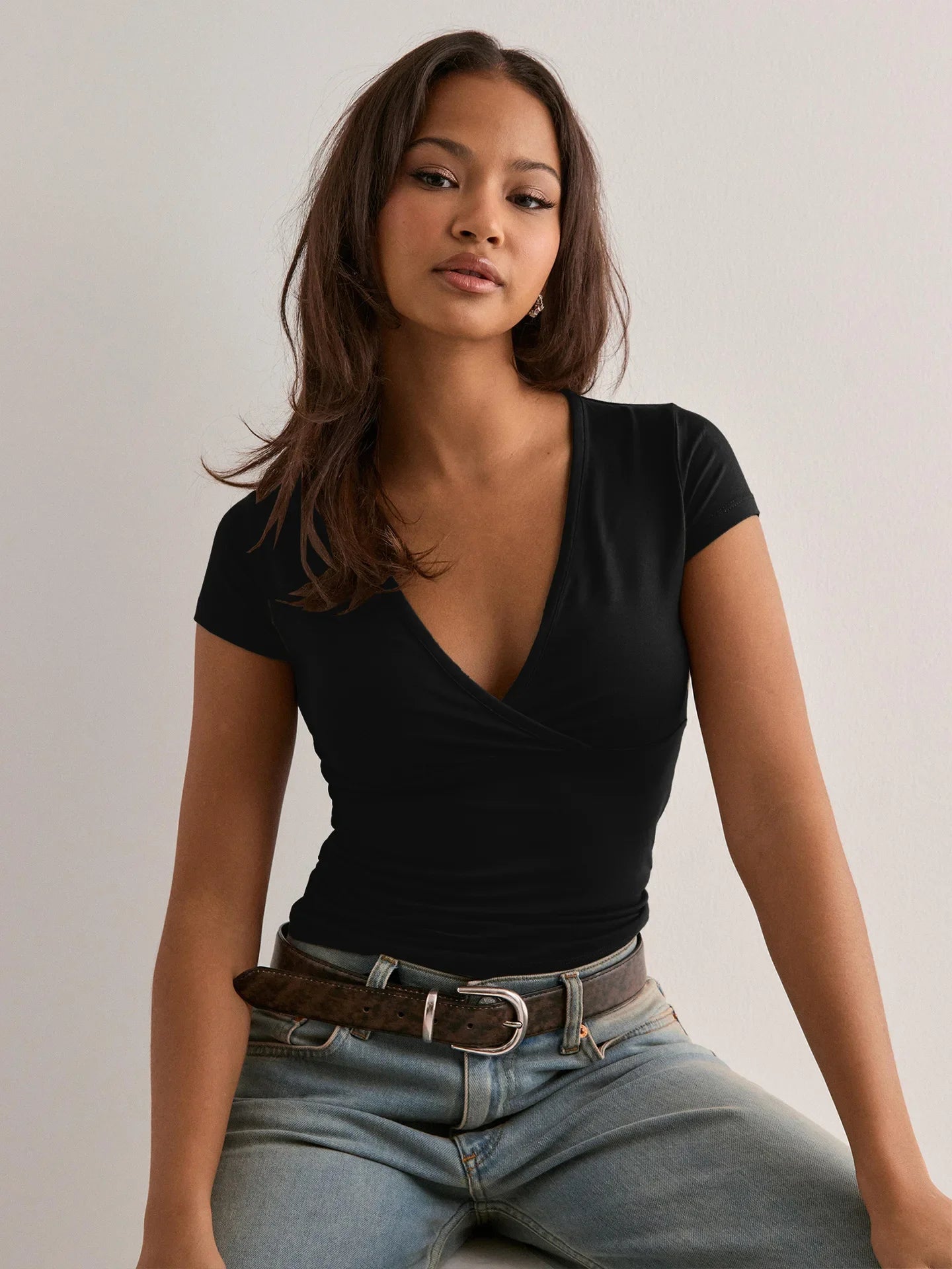 2025 Summer Women T-shirts V-neck Slim Fit Short Sleeve Solid Color Casual Top Ladies Clothing Female Fashion Trendy Pro Choice