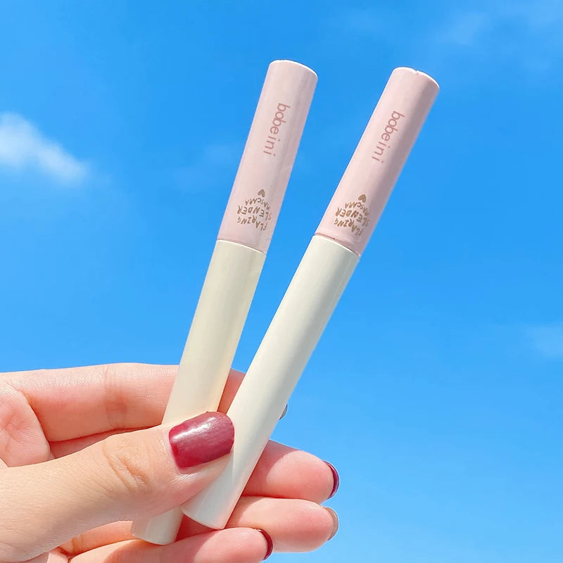 Mascara is waterproof and non-makeup taken off, lengthened, encrypted, slender, curled and long-lasting and non-smudge base