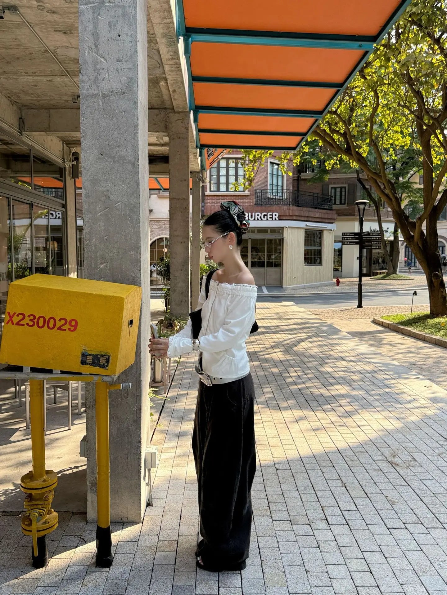 DEAT Fashion Splicing Silhouette Curved Jeans Women's High Waist Loose Wide Leg Denim Pants Autumn New 7A1005