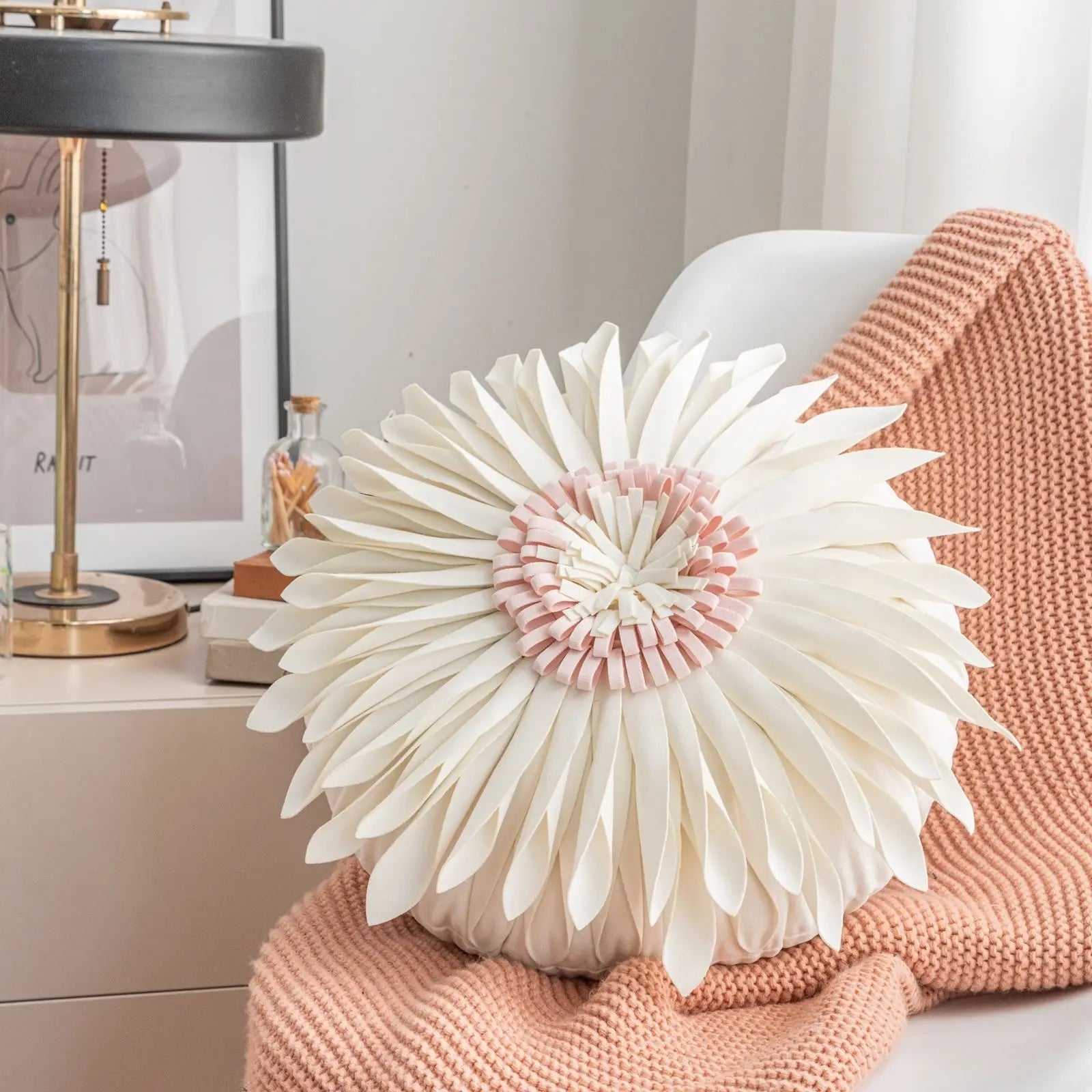 Modern Style Yellow White Throw Pillows Round  45*45 Velvet Stitching 3D Chrysanthemum Cushion Cover Waist Blue Cute Pillowcase