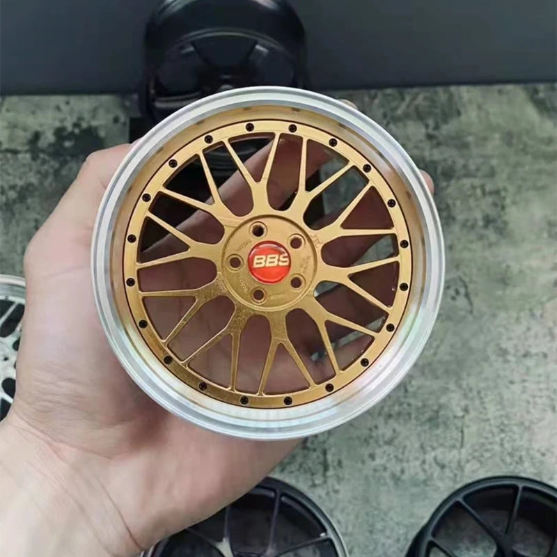 1/5 Car Model Metal Forged Assemble Refitting Wheel Hub  Creative Desktop Display  Personalized  Modification Toys Gift