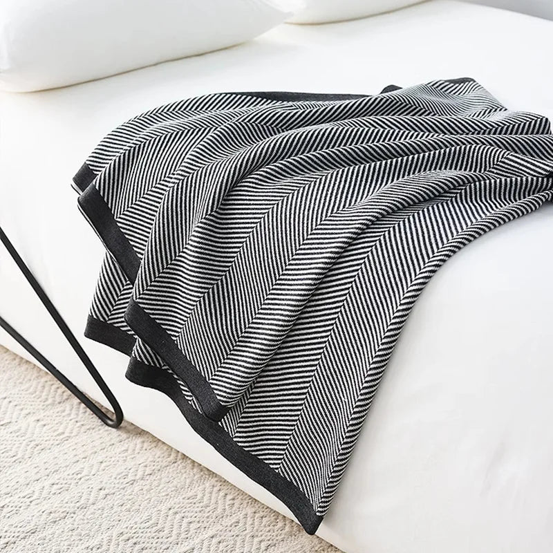 Nordic Ins Style Knitted Blanket Casual Sofa Cover Blanket Plane Office Nap Camping Leisure Soft Shawl Blanket Small Bed Cover