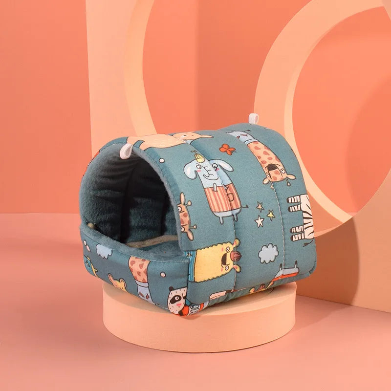Cute Cartoon Rabbit Squirrel Mini Cage Guinea Pig Nest Small Animal Mice Rat Pet Sleeping Bed Hamster House Winter Warm Soft Mat