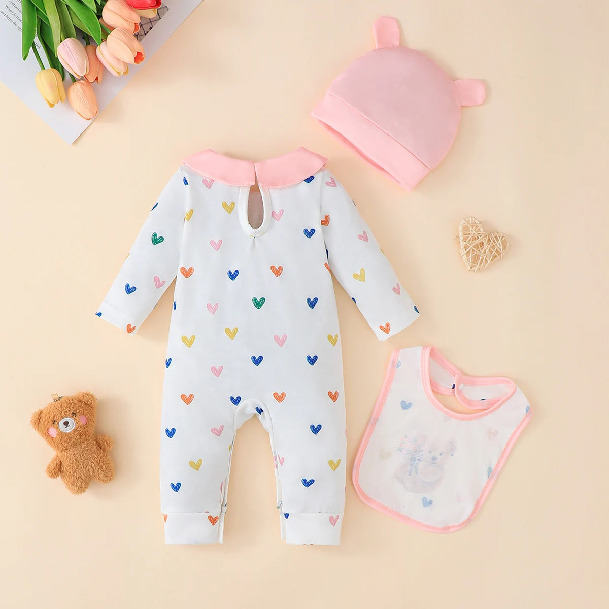 Newborn Baby Girl 3Pcs/Set Heart-shaped Printed Long sleeved Jumpsuit, Hat, and Drool towel Set for 0-18 Months cute baby girl