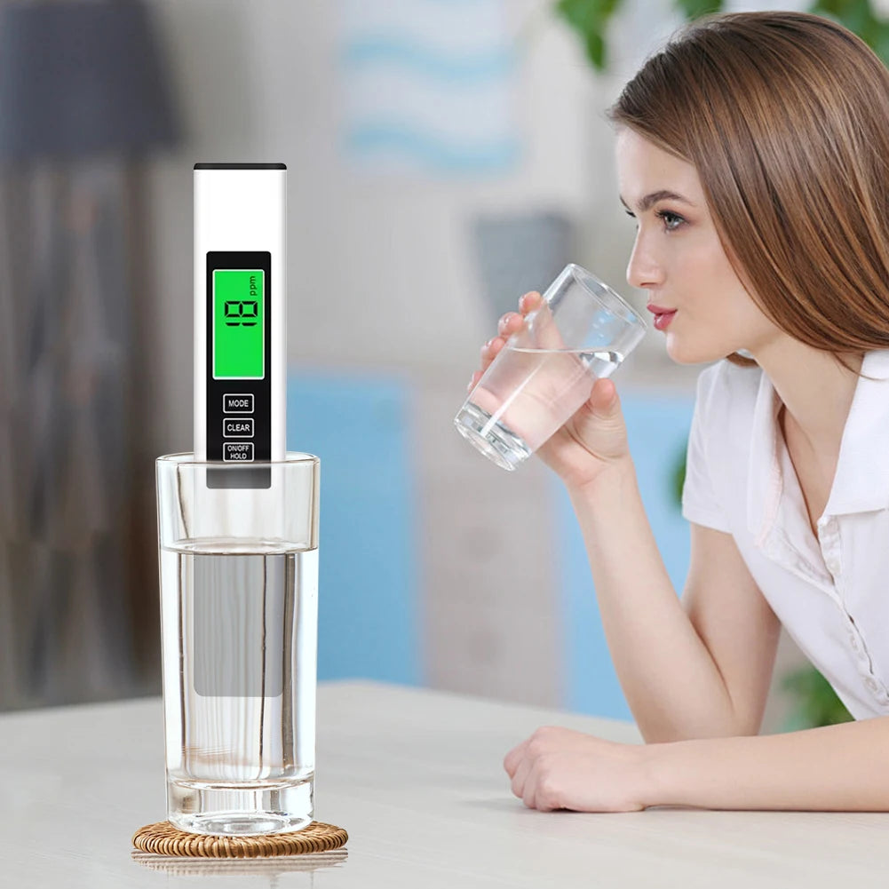 4 in 1 Digital Water Quality Tester TDS Meter EC Meter & Temperature Meter for Drinking Water Hydroponics Aquarium Swimming Pool