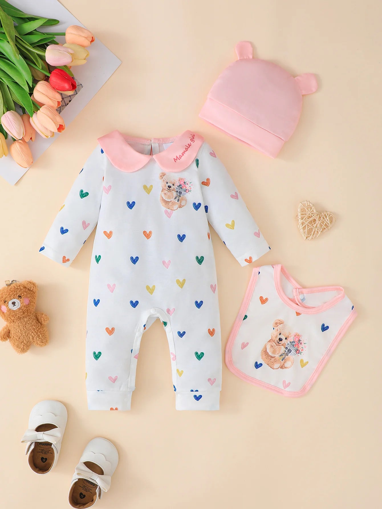 Newborn Baby Girl 3Pcs/Set Heart-shaped Printed Long sleeved Jumpsuit, Hat, and Drool towel Set for 0-18 Months cute baby girl