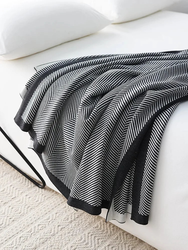 Nordic Ins Style Knitted Blanket Casual Sofa Cover Blanket Plane Office Nap Camping Leisure Soft Shawl Blanket Small Bed Cover