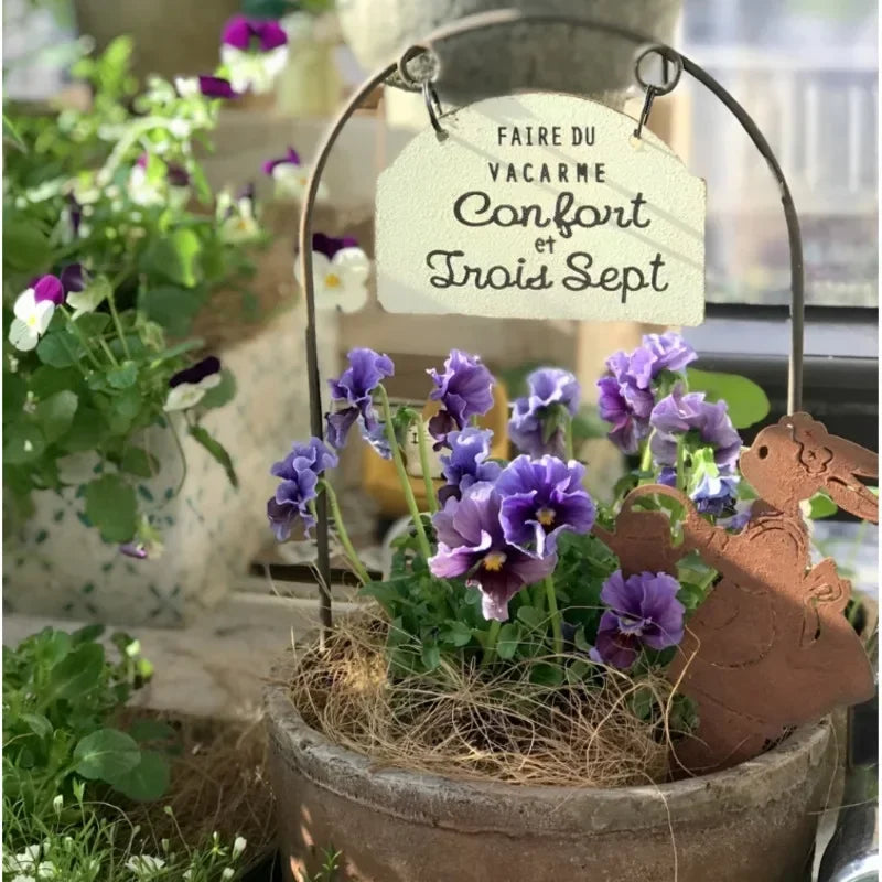 إدراج زهرة قوس الشرفة، وعاء زهور من الحديد المطاوع، ديكور منظر طبيعي للفناء، علامة تسمية النباتات الخارجية للحديقة