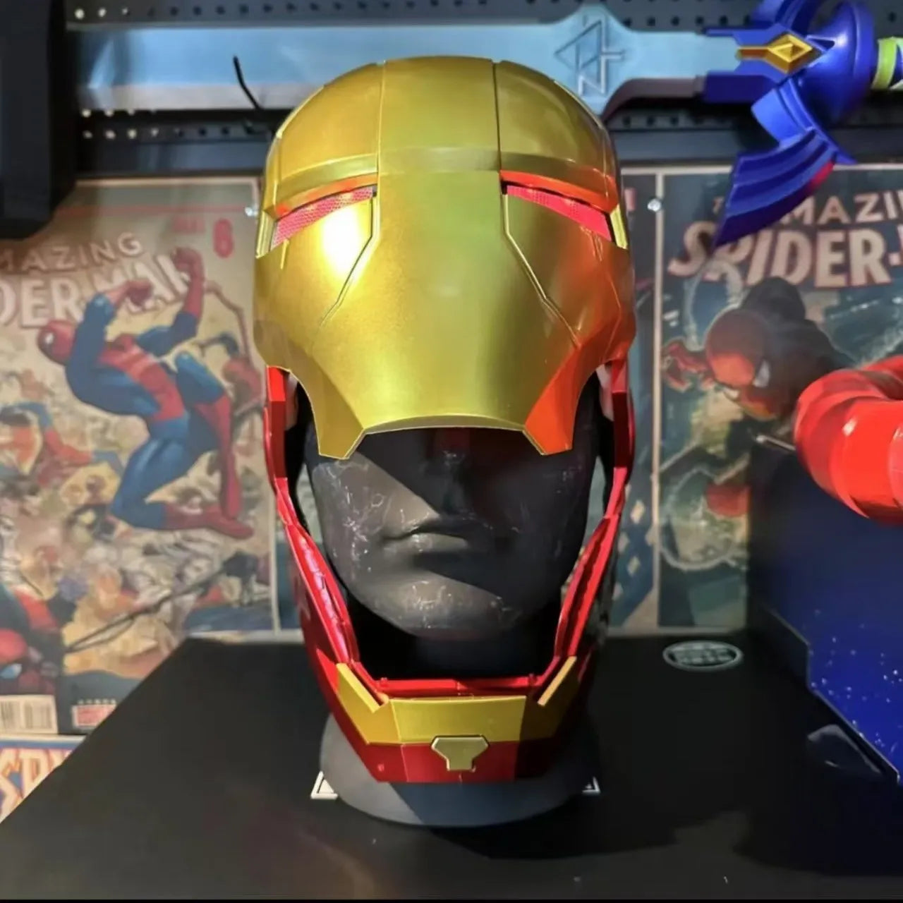 Marvel Iron Man Merchandise Helmet Mk5 Wearable Collectible Toy With Light Emitting And Manual Opening/Closing Feature Boys Gift