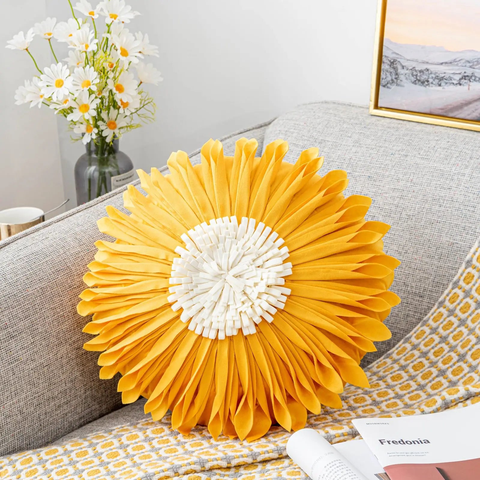 Modern Style Yellow White Throw Pillows Round  45*45 Velvet Stitching 3D Chrysanthemum Cushion Cover Waist Blue Cute Pillowcase