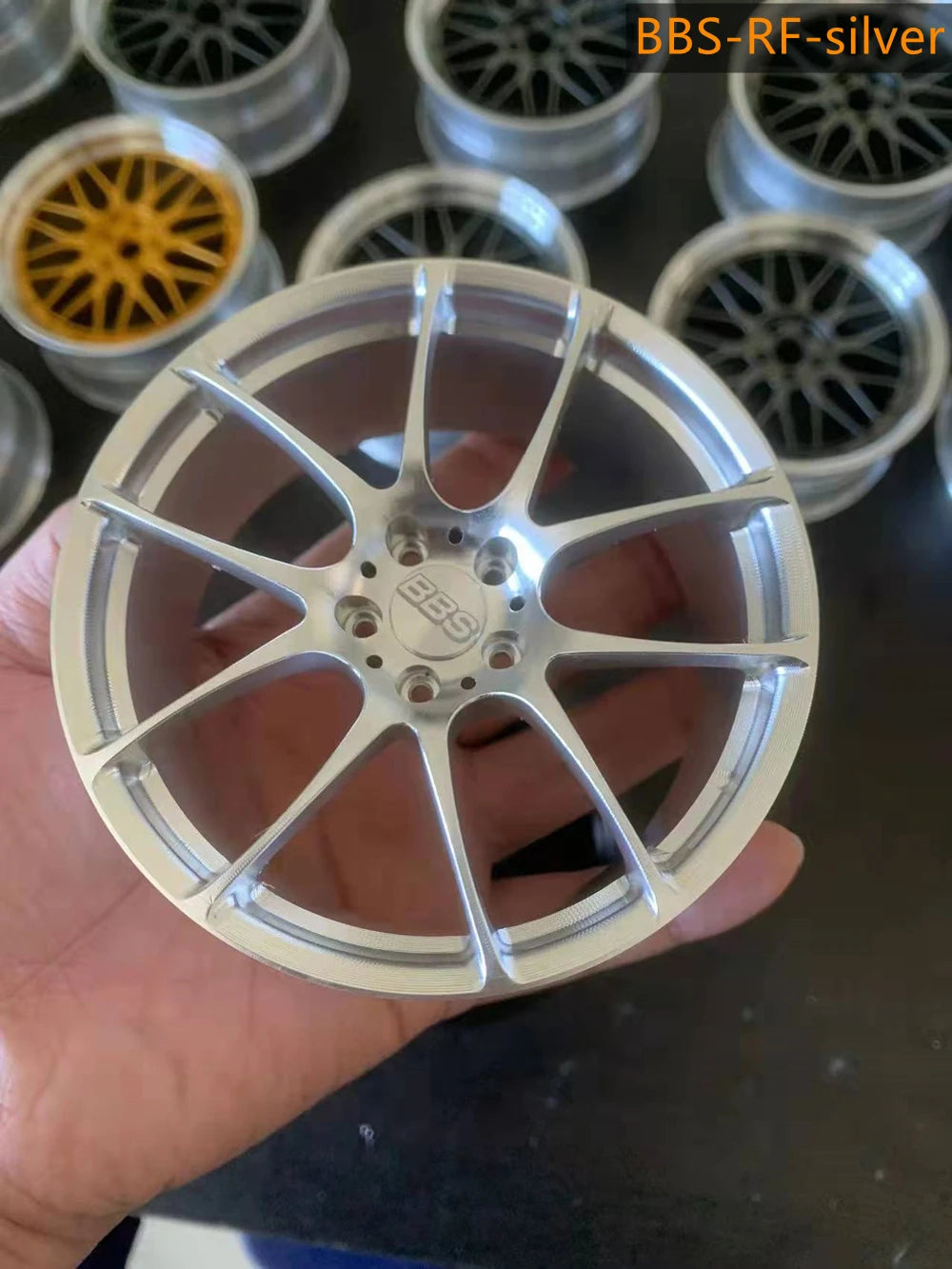 1/5 Car Model Metal Forged Assemble Refitting Wheel Hub  Creative Desktop Display  Personalized  Modification Toys Gift