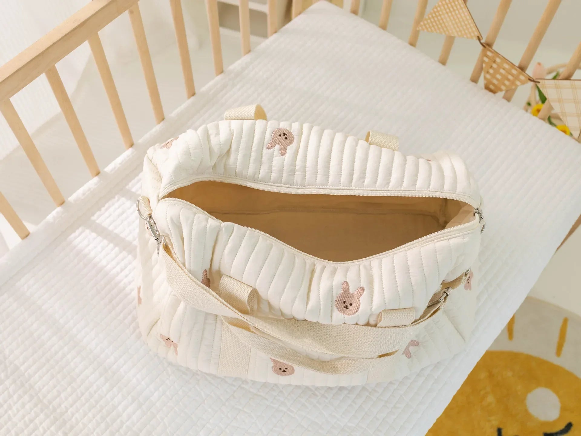 Large Capacity Mommy Bag Maternity Baby Diaper Storage Bag Large Organizer Baby Items Women Travel Bag Multi-functional Handbag