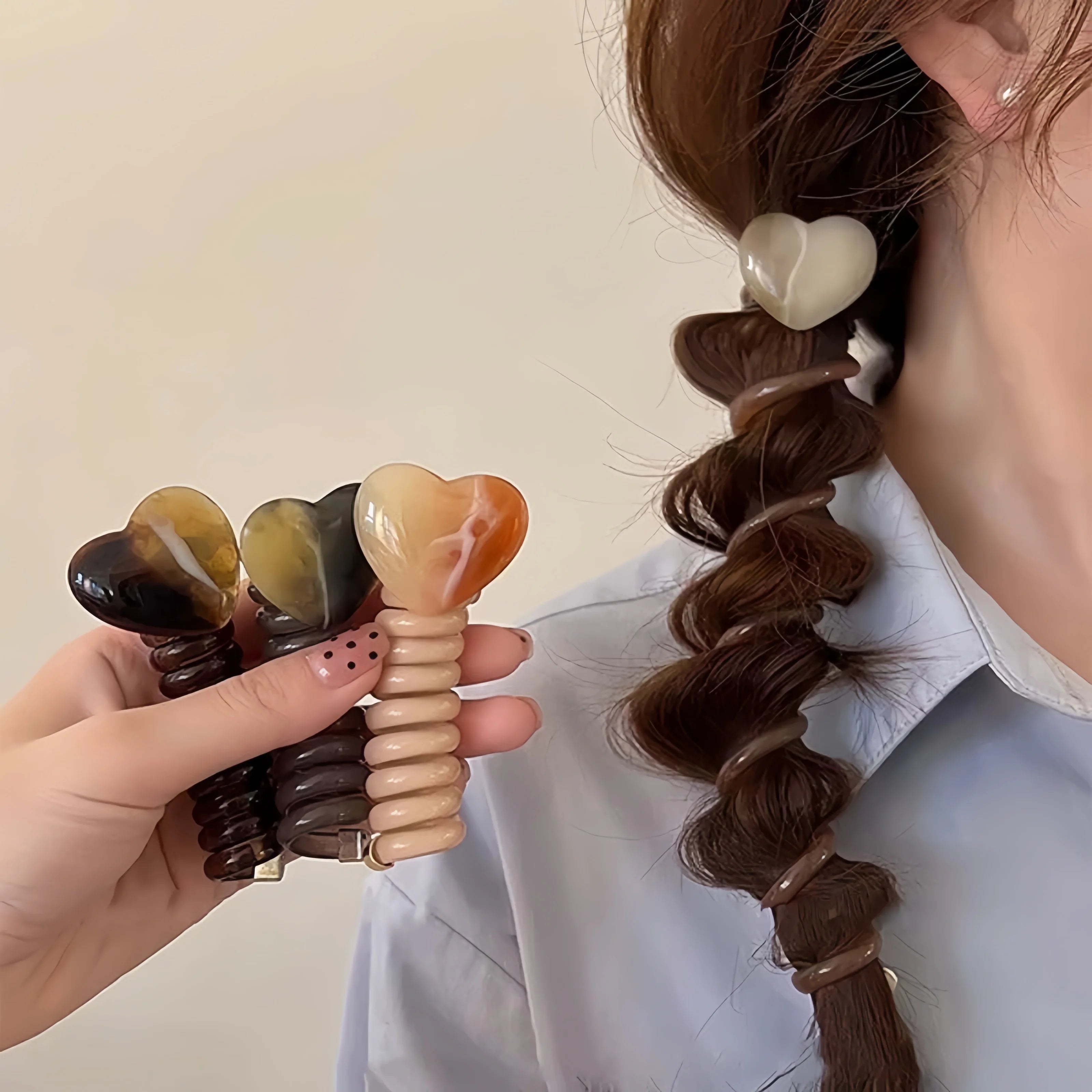 Attaches à cheveux Bouclées