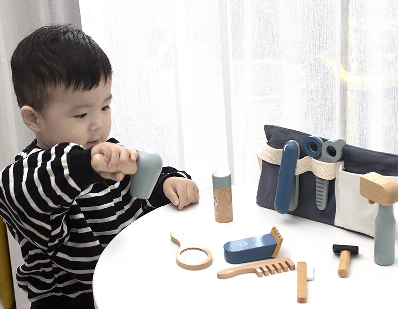 Kids Wooden Makeup Haircut Toy Beauty Fashion Salon Playset Games Combs Hair Dryer Pretend Play House Barber Makeup Kit Girl Toy