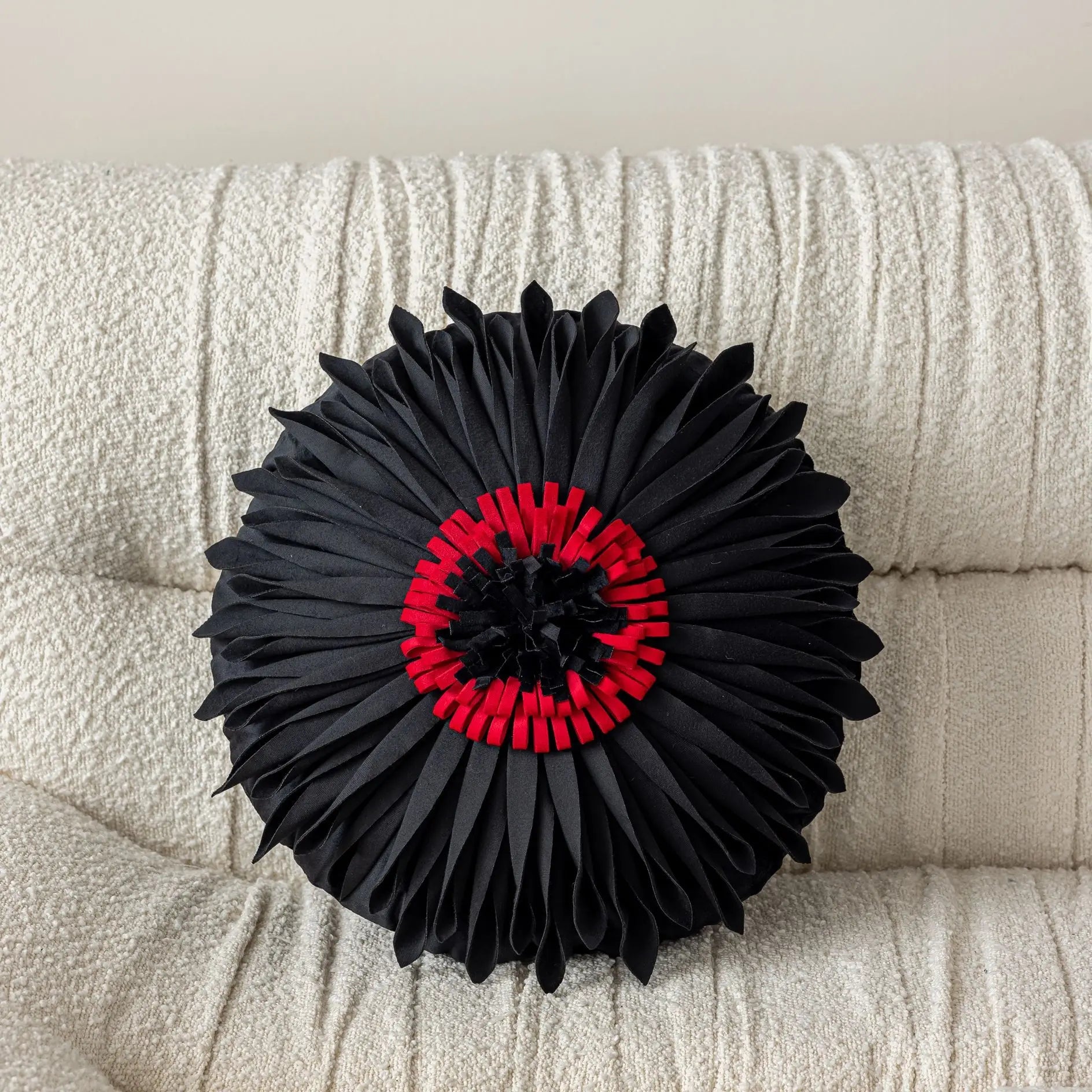 Modern Style Yellow White Throw Pillows Round  45*45 Velvet Stitching 3D Chrysanthemum Cushion Cover Waist Blue Cute Pillowcase