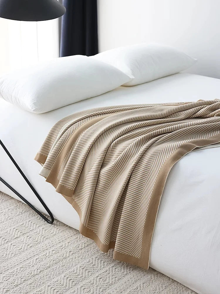 Nordic Ins Style Knitted Blanket Casual Sofa Cover Blanket Plane Office Nap Camping Leisure Soft Shawl Blanket Small Bed Cover