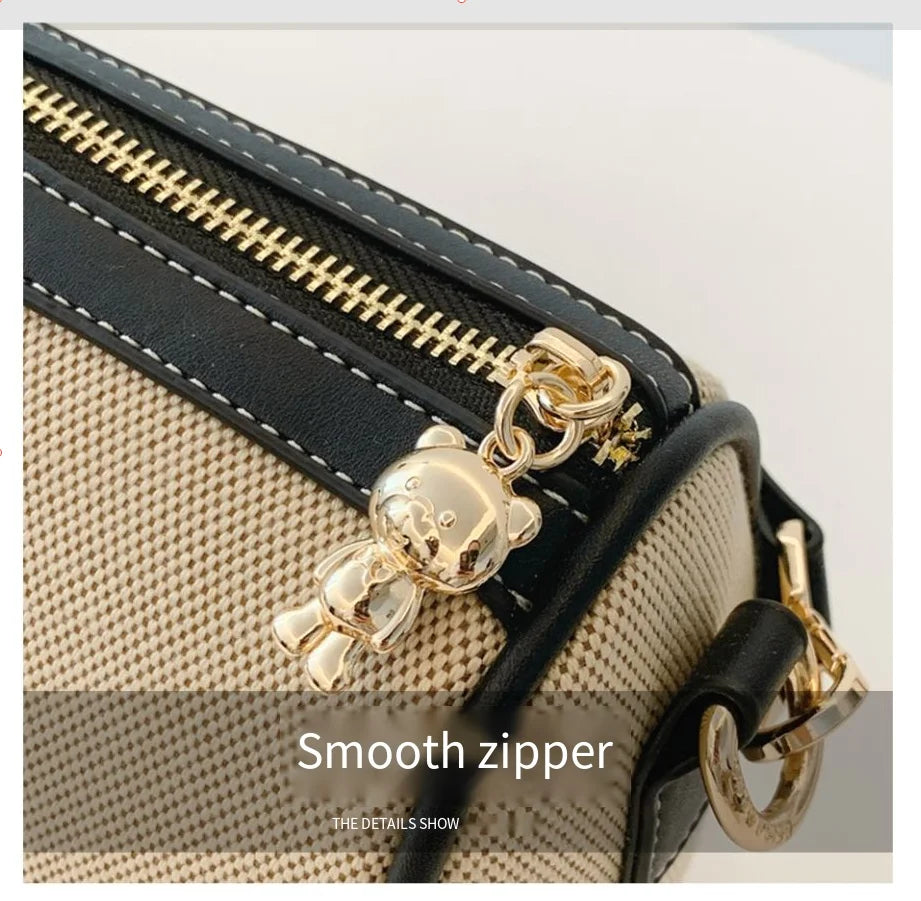 Designer style bag 2025 new model versatile embroidery new cartoon style fashionable little bear crossbody bag casual pillow bag