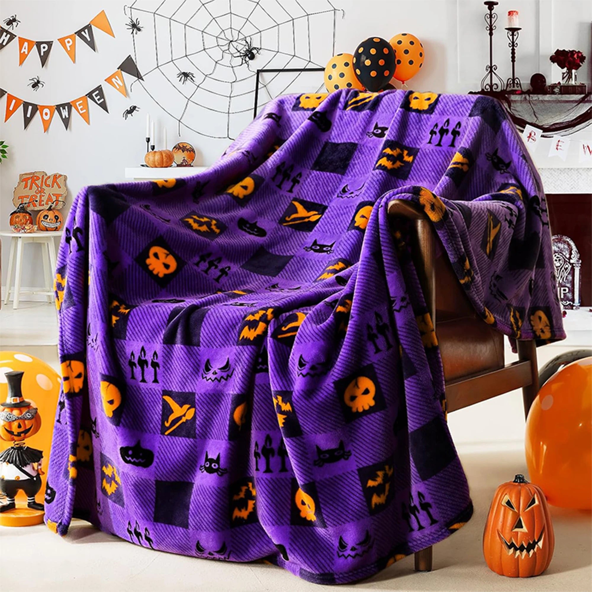 Spooky Halloween Plaid Blanket: Decorative and Cozy for the Season Flannel blanket, soft and comfortable, gift