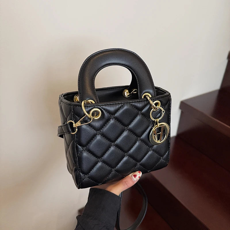 Premium Classic Elegant Leather Messenger Bag for Women By Famous Designer, Ladies Handbags Shoulder Bag Popular