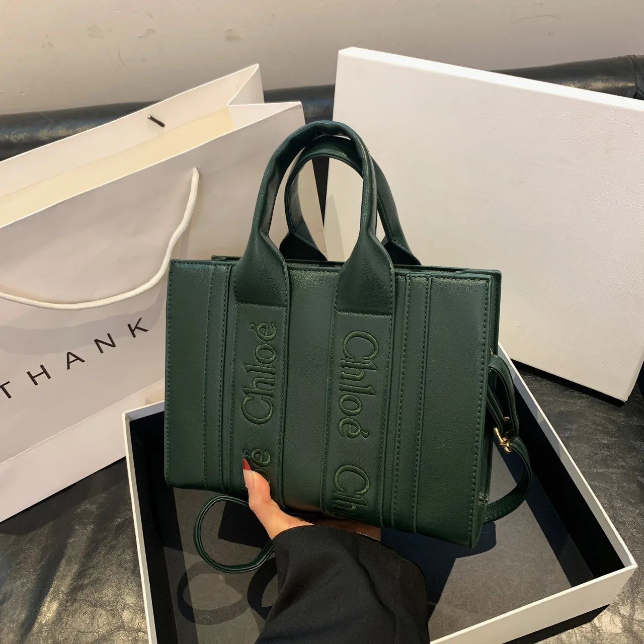 ‌2025 Fashion Embroidery Handbag - Adjustable Shoulder Tote, Crossbody Purse, Trendy & Practical, Perfect for Daily Outfits‌