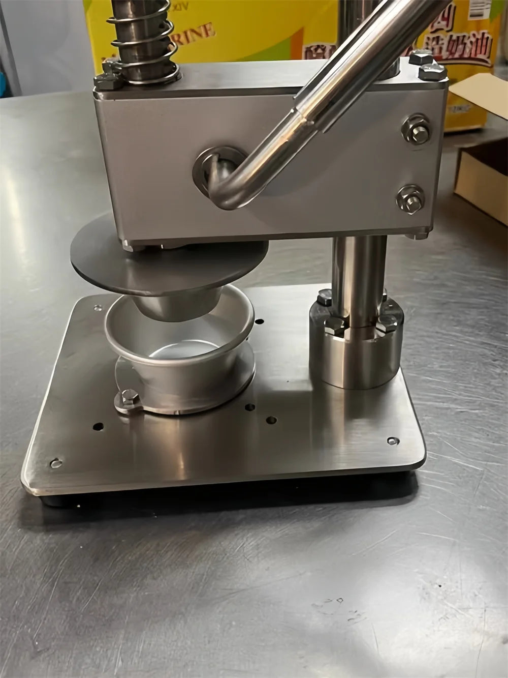 Stainless Steel Non-Stick Cupcake Mold Multiple Size Baking Mould Pastry Tool Commercial Manual Egg Tart Shape Machine