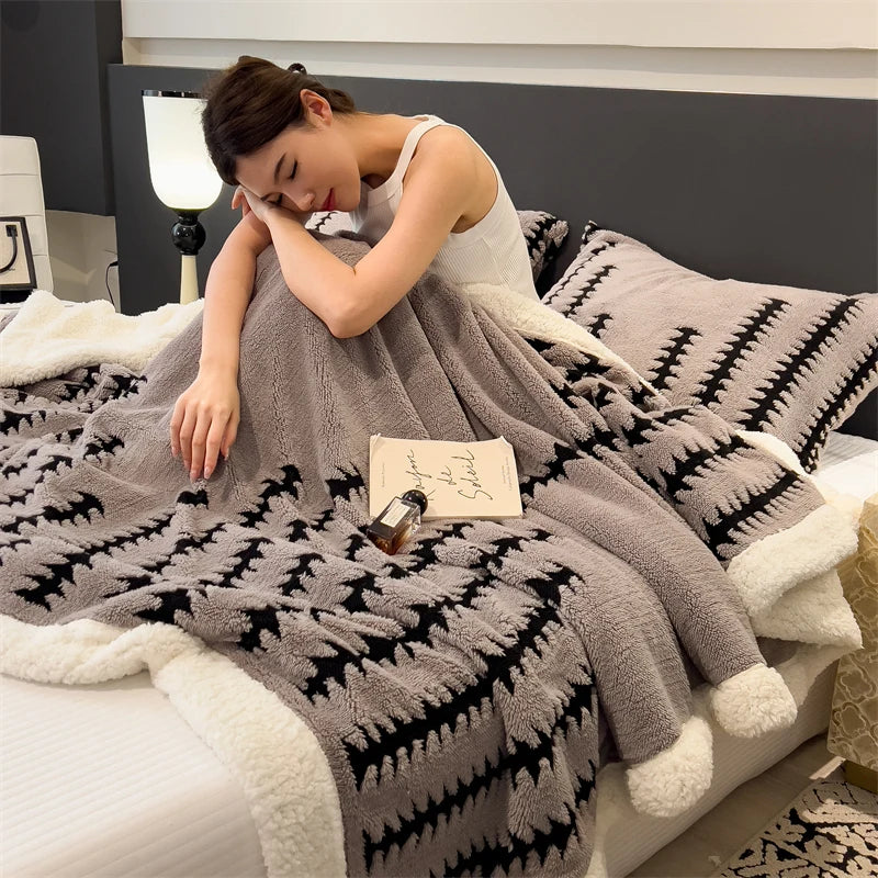 Blanket Quilt New Thickened Cloud-feel Fleece Double-layer  Plush Winter Wool Knee Nap Four Seasons Blankets for Sofas Sleeping