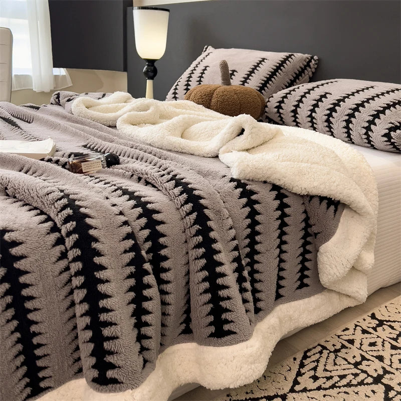 Blanket Quilt New Thickened Cloud-feel Fleece Double-layer  Plush Winter Wool Knee Nap Four Seasons Blankets for Sofas Sleeping