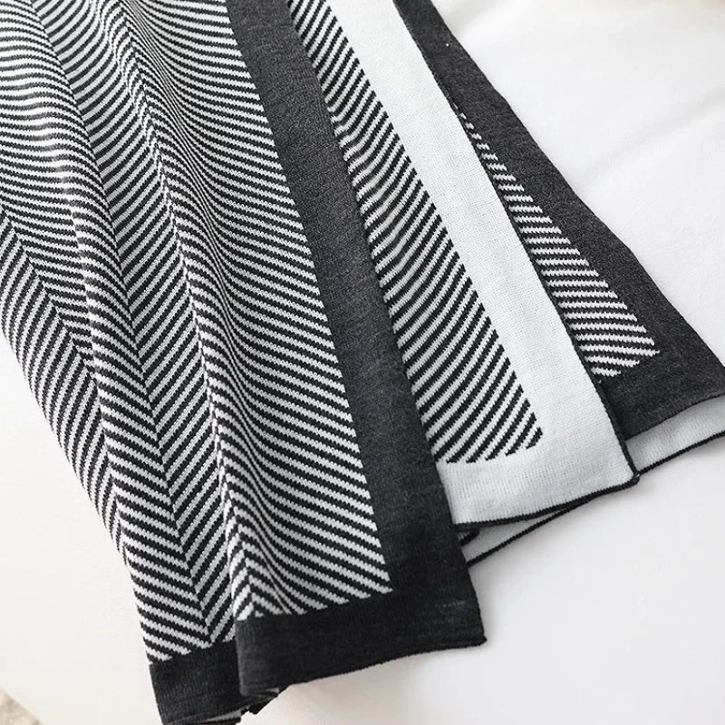 Nordic Ins Style Knitted Blanket Casual Sofa Cover Blanket Plane Office Nap Camping Leisure Soft Shawl Blanket Small Bed Cover