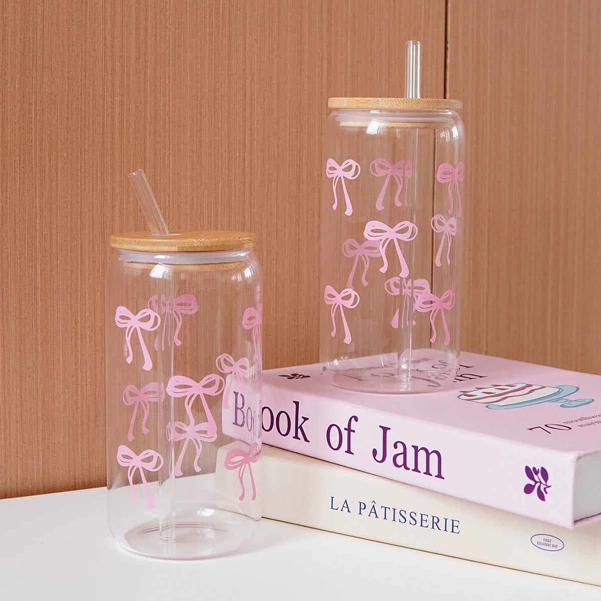 1/2/4/6Pcs Glass Bow Printed Glass Cup with Lid and Straw, Exquisite High-End Bow Glass Cup for Home Decoration, Family Daily Drinking Cup, Outdoor Picnic Cup, Party Cup, Breakfast Milk Cup, Gift Giving