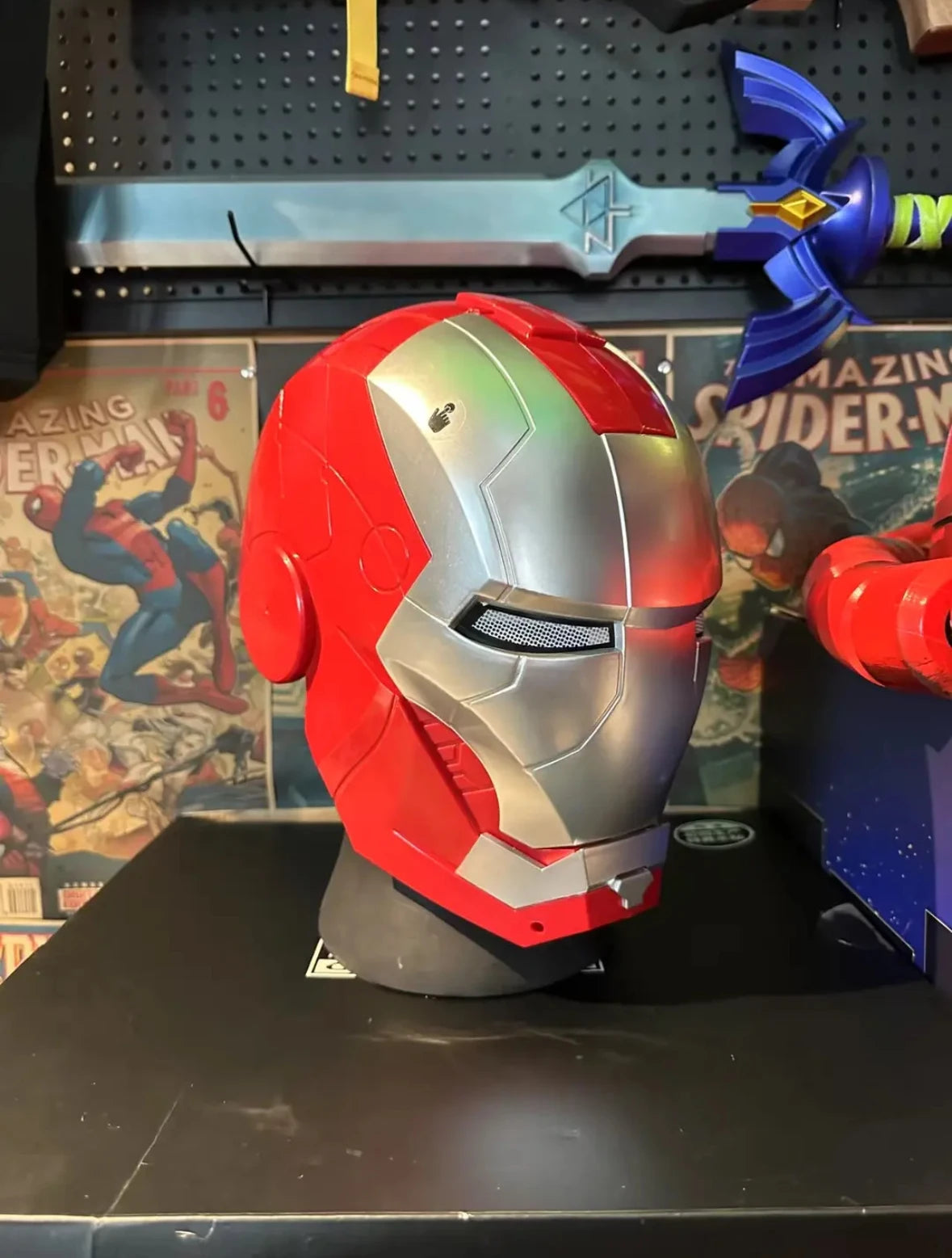 Marvel Comics Iron Man Helmet Electric Wearable Mask 1:1 Automatic Opening And Closing Model Characters Adult Toys Birthday Gift