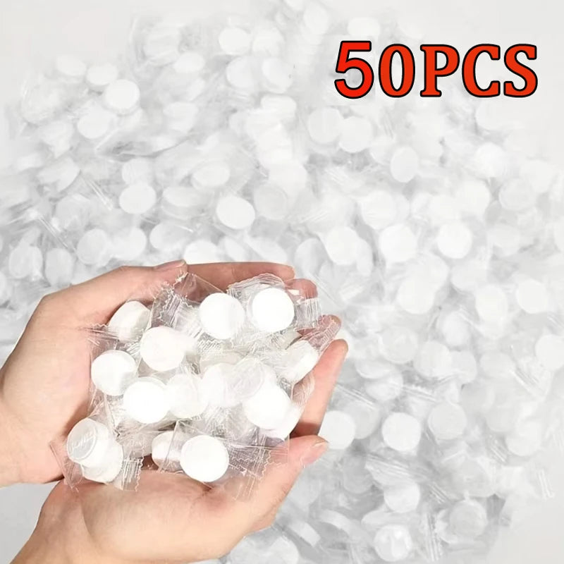 50 قطعة مناشف مضغوطة محمولة للاستخدام مرة واحدة لتنظيف الوجه ومناديل ناعمة مضغوطة لتنظيف اليدين ومناديل مكياج غير منسوجة