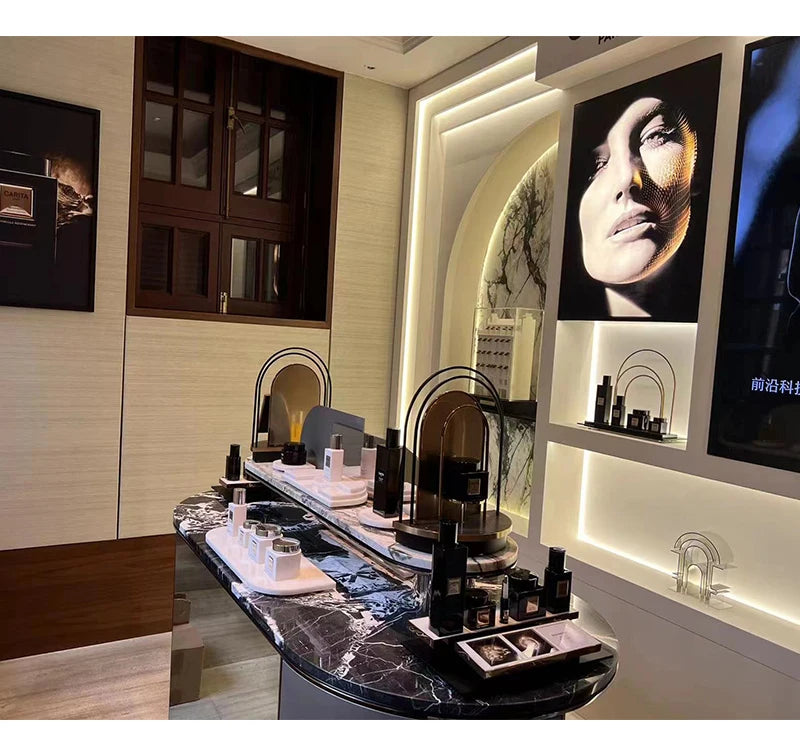 Présentoirs de maquillage