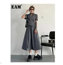EAM Gray Pleated Big Size Casual Blazer Women New Lapel Short Sleeve Loose Fit Jacket Fashion Tide Spring Autumn 2025 30A1735