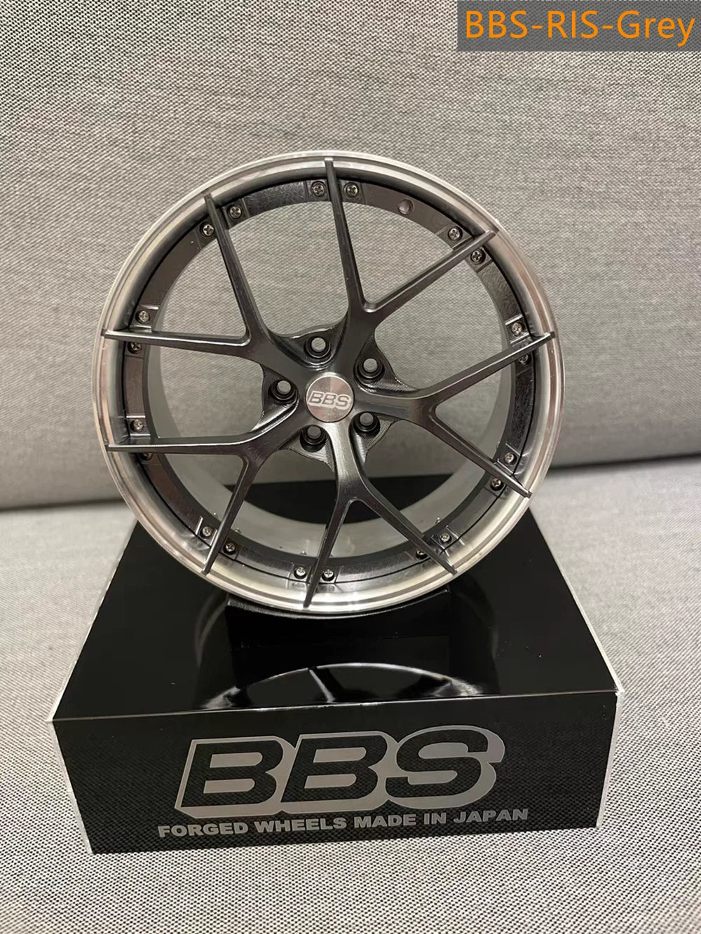 1/5 Car Model Metal Forged Assemble Refitting Wheel Hub  Creative Desktop Display  Personalized  Modification Toys Gift